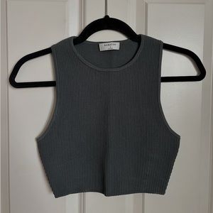 Aritzia Babaton Sculpt Knit Racer Crop Tank